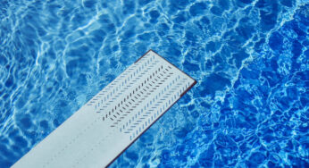 Summer Fun with a Fiberglass Pool